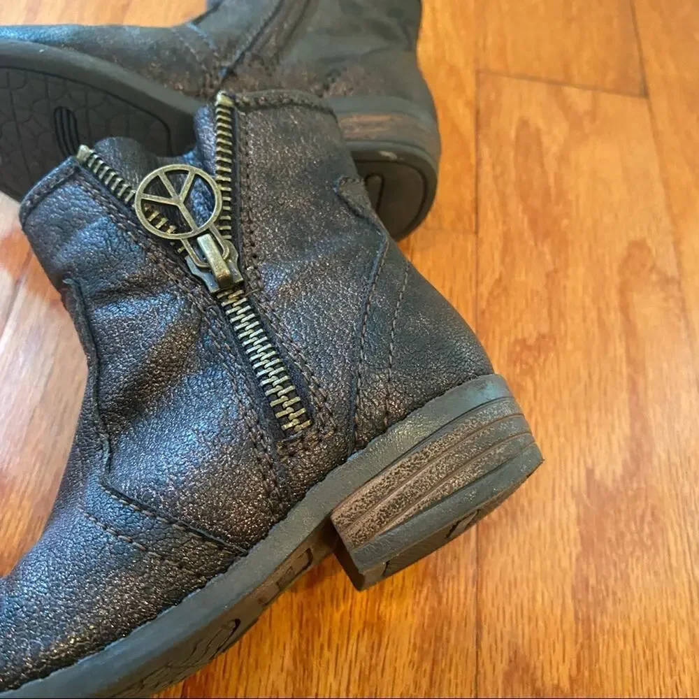 Steve Madden Booties Sz 8 Peace Sign Zipper Boots Fall Boots Girls